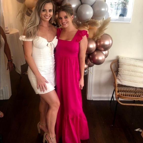 Express Ruffle Sleeve Maxi Dress - Picture 4 of 4